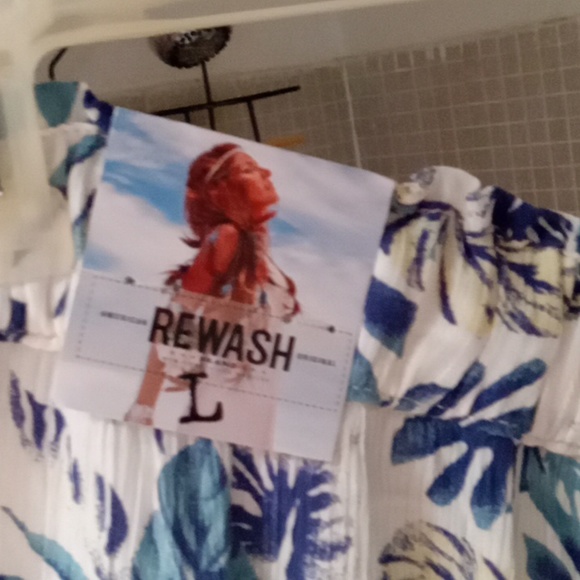 NWT Refresh Floral Boho Pants - Picture 3 of 6